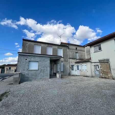 180A - Duplex T2 Tout Confort Du Gond - 45 M2 Le Gond-Pontouvre Zewnętrze zdjęcie